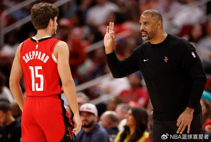 三位NBA名嘴炮轰火箭主帅乌度卡 教练能力遭质疑