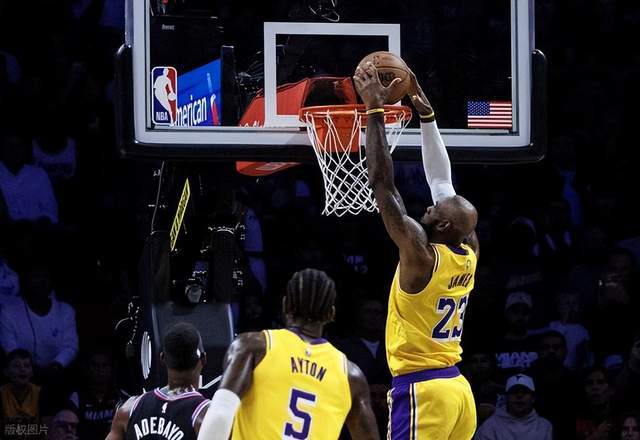 詹姆斯三双助湖人豪取8连胜，历史数据多项第一