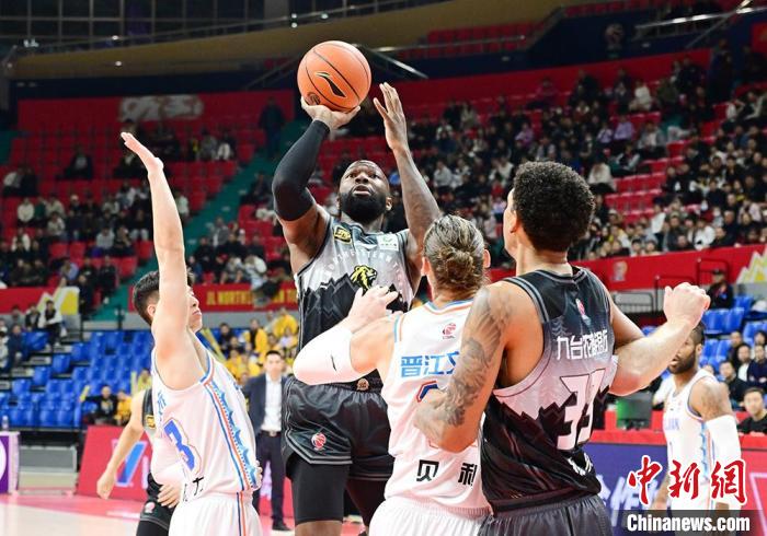 钟诚执教生涯首胜：吉林124-109逆转福建晋江文旅